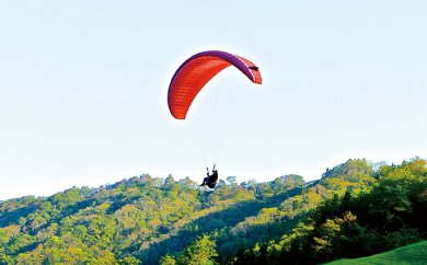 やまなみ荘ペア宿泊券 パラグライダー体験 長野県生坂村 セゾンのふるさと納税